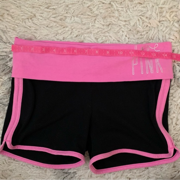 VS PINK Fold Over Shorts Size Small - Picture 5 of 8